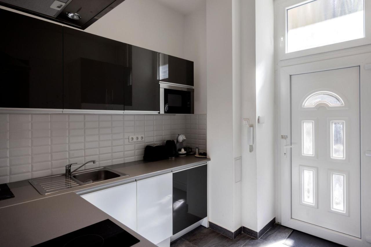 Elegant Studio In Central Будапеща Екстериор снимка